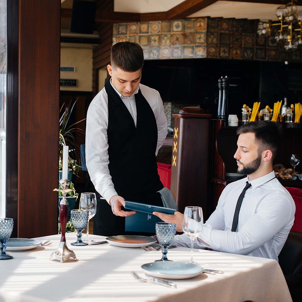Timing está a formar 1000 novos trabalhadores de hotelaria no Algarve e em Lisboa